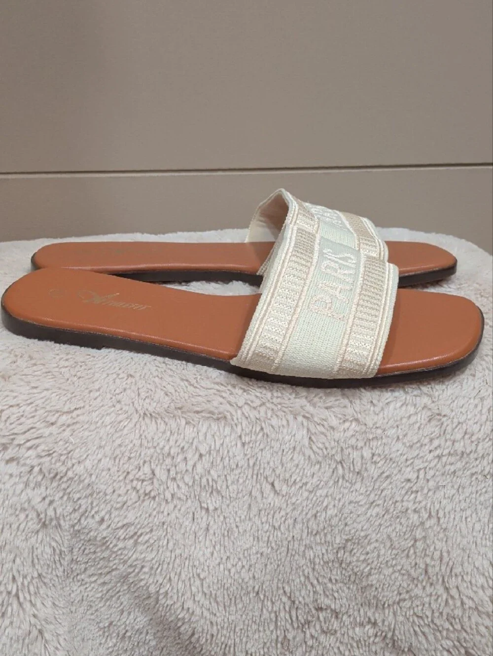 Athlefit cream slide